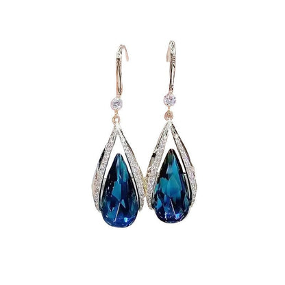 New Delicate Ear Hooks With A Sophisticated Vibe For Women