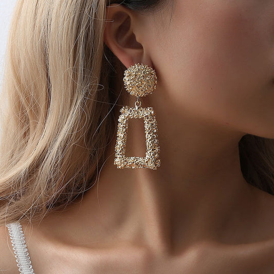 Exaggerated And Bold Matte Geometric Earrings For Trendy Individuals